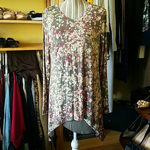 Floral top Sz L
